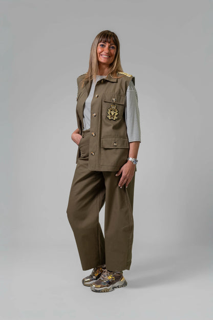 GILET CON APPLICAZIONI